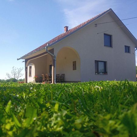 Villa Kosmaj Casa Maia Ducina Exterior foto